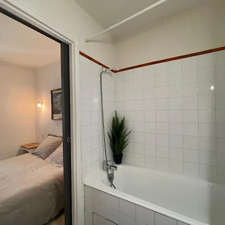 Adele - D'hotes فندق مبيت وإفطار 3*